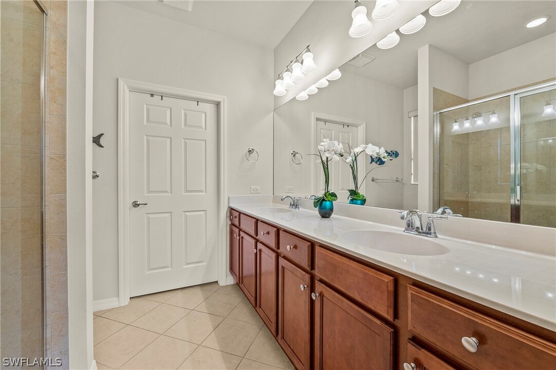 15108 Estuary Cir in Bonita Springs, FL - Building Photo