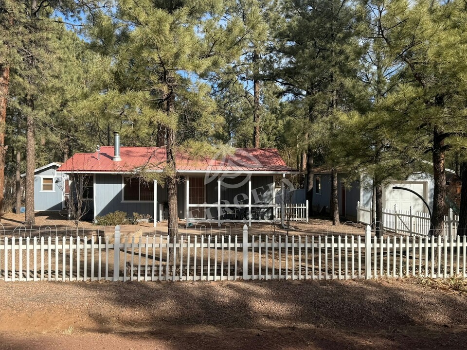 2162 N Woods Dr in Heber, AZ - Building Photo