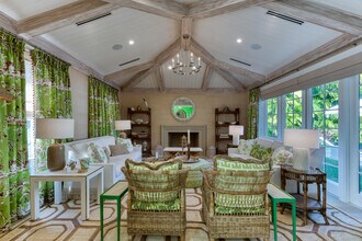 225 Arabian Rd in Palm Beach, FL - Building Photo - Building Photo