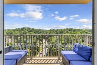 1225 Martha Custis Dr in Alexandria, VA - Foto de edificio - Building Photo