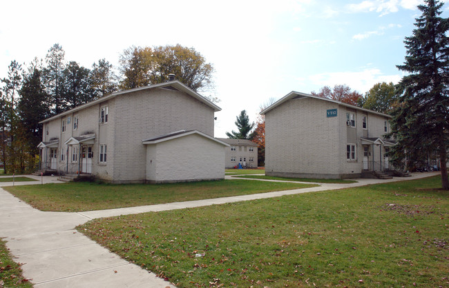 Vanderbilt Terrace in Saratoga Springs, NY - Building Photo - Building Photo