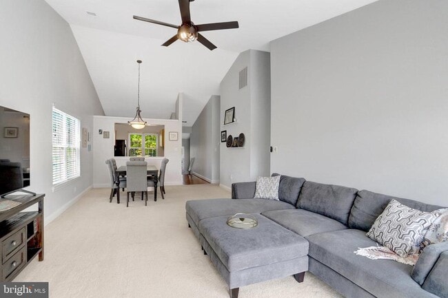 property at 2804 Yarling Ct