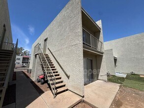 2843 E Marconi Ave in Phoenix, AZ - Building Photo - Building Photo