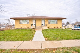 1392 1st Ave, Unit 1392