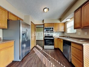 6588 Taylor Trace Ln in Fairfield Township, OH - Building Photo - Building Photo