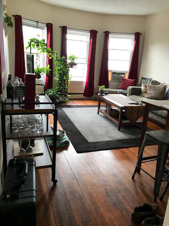 3 Calvin St, Unit 1 in Somerville, MA - Foto de edificio