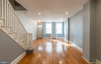 149 Sigel St in Philadelphia, PA - Building Photo - Building Photo