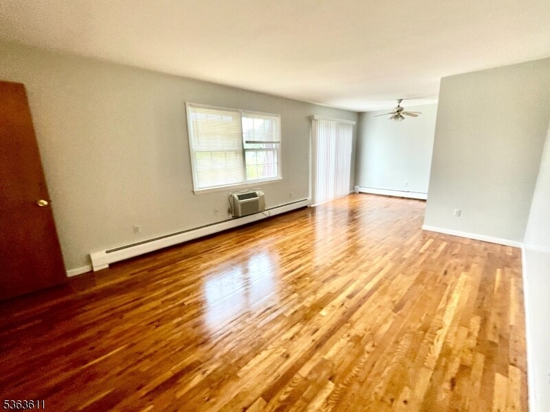120 Fairview Ave in Westwood, NJ - Building Photo