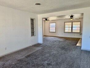 4619 43rd St in Lubbock, TX - Building Photo - Building Photo