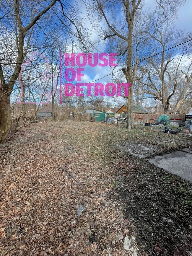 property at 15719 Marlowe St