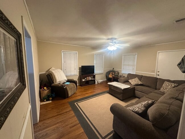 1004 E Magnolia Ave in Auburn, AL - Building Photo - Building Photo