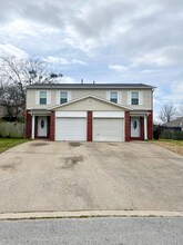 617 W Moan Pl in Fayetteville, AR - Building Photo - Building Photo