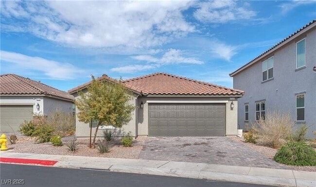 8106 Guadiano Ave