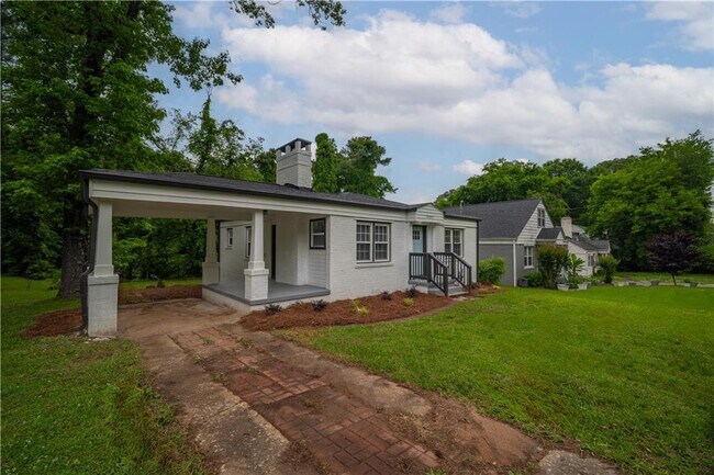 property at 2137 Delowe Dr