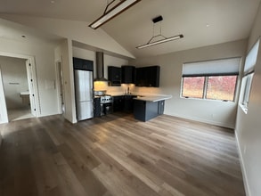 86 Mt Madonna Rd in Watsonville, CA - Building Photo - Building Photo