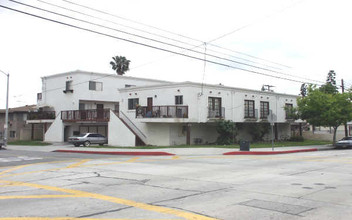 Penn Street Apartments in Whittier, CA - Foto de edificio - Building Photo