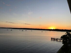 8800 Bay Pines Blvd in St. Petersburg, FL - Building Photo - Building Photo