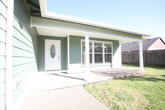 2865 SE Deborah Pl in Corvallis, OR - Building Photo - Building Photo