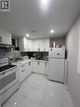 493 St Moritz Ave in Waterloo, ON - Building Photo - Building Photo