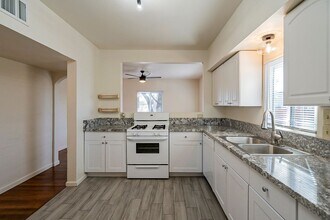 49 E Adams St in Tucson, AZ - Building Photo - Building Photo
