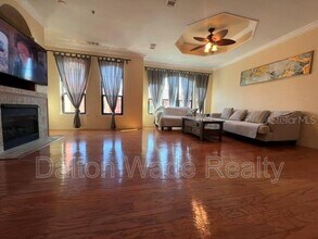 2730 Via Tivoli in Clearwater, FL - Foto de edificio - Building Photo