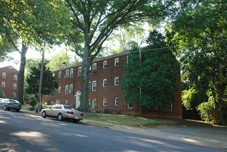 Westover in Arlington, VA - Foto de edificio - Building Photo