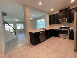 14154 Dove Hollow Dr in Orlando, FL - Building Photo - Building Photo