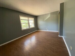 529 Sidney Ave in Glendale Heights, IL - Building Photo - Building Photo