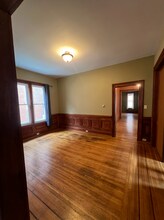 164 Edward St, Unit Elmwood Edward in Buffalo, NY - Building Photo - Building Photo