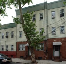 192 Jefferson St in Newark, NJ - Foto de edificio - Building Photo