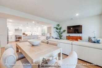 414 Main St in Huntington Beach, CA - Building Photo - Building Photo