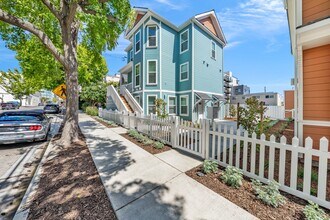 2016-2020 Dwight Way in Berkeley, CA - Building Photo - Building Photo