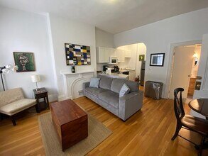 670 Tremont St, Unit 6R in Boston, MA - Building Photo - Building Photo