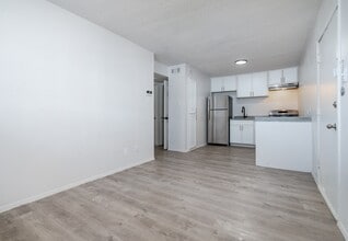 Buena Vista Apartments in Fort Worth, TX - Building Photo - Building Photo