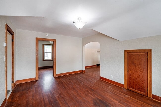 property at 1917 Jackson St