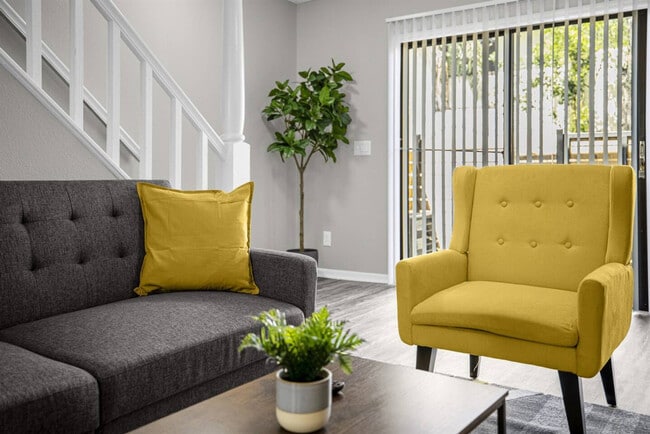 13915 Heritage Club Dr in Tampa, FL - Building Photo - Building Photo