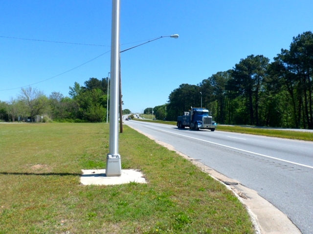 Suntrace Mobile Home Community in Phenix City, AL - Building Photo - Other