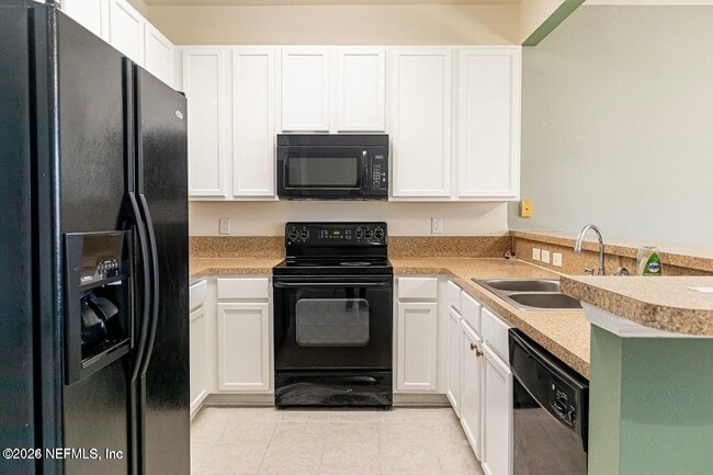 5905 Rocky Mt Dr in Jacksonville, FL - Building Photo - Building Photo