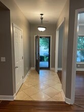 940 Sunny Slope Trace in Lexington, KY - Foto de edificio - Building Photo