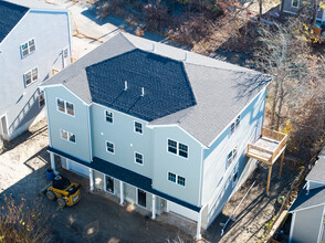 206 Durfee St in Fall River, MA - Building Photo - Building Photo