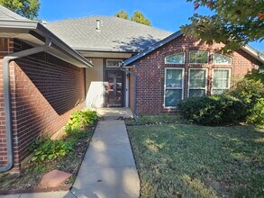 517 Goshawk Dr in Norman, OK - Building Photo - Building Photo