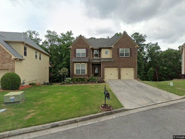property at 421 Morgans Creek Ct NW