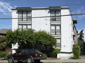 3815 Harrison St in Oakland, CA - Building Photo - Building Photo