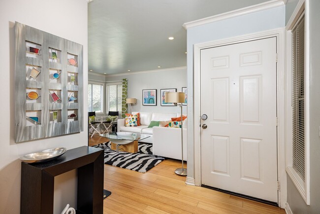 48 Corniche Dr in Dana Point, CA - Building Photo - Building Photo
