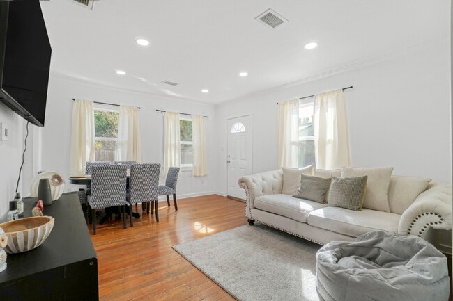 3259 La Clede Ave, Unit 3259 in Los Angeles, CA - Foto de edificio - Building Photo