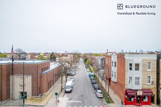 2340 N California Ave, Unit FL4-ID373 in Chicago, IL - Building Photo - Building Photo