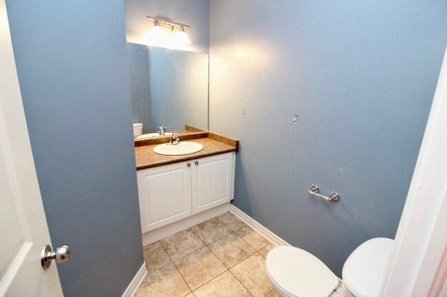 5727-5727 Kalar Rd in Niagara Falls, ON - Building Photo - Building Photo