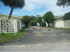 1327 W Point Dr in Cocoa, FL - Building Photo - Building Photo