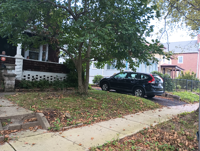 2916 E Cold Spring Ln in Baltimore, MD - Building Photo
