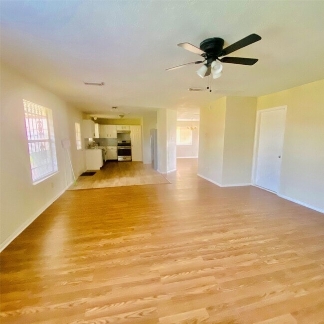 6527 River Bluff Dr in Houston, TX - Building Photo - Building Photo